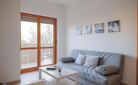 Casa Ghandi Vicino A Roma Con Box Auto E Wi-Fi