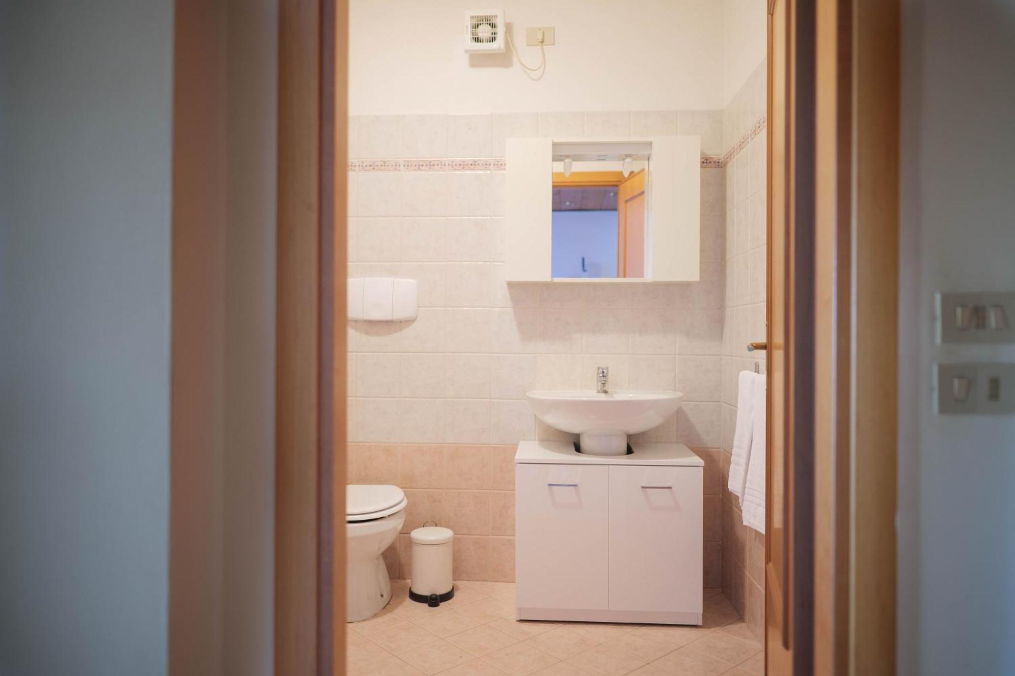 Casa Ghandi Vicino A Roma Con Box Auto E Wi-Fi Monterotondo  Esterno foto